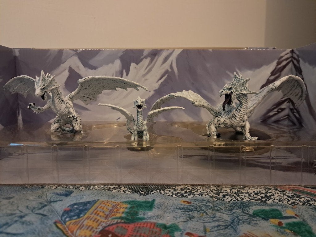 pathfinder battle white dragon evolution figurines, Hobby & Loisirs créatifs, Peint, Figurine(s), Comme neuf, Enlèvement