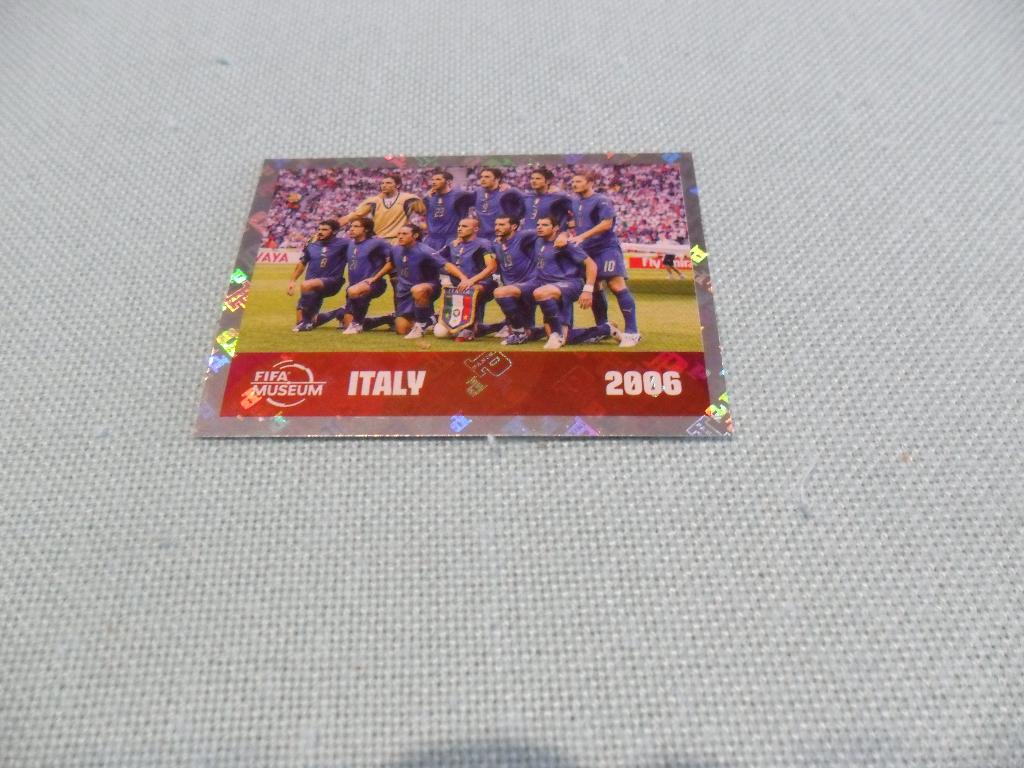 Sticker Panini World Cup 2026 Fifa Museum Italy 2006, Collections, Enlèvement ou Envoi, Neuf, Affiche, Image ou Autocollant