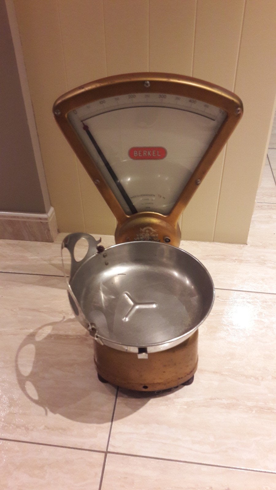 Berkel weegschaal goudkleurig, Enlèvement