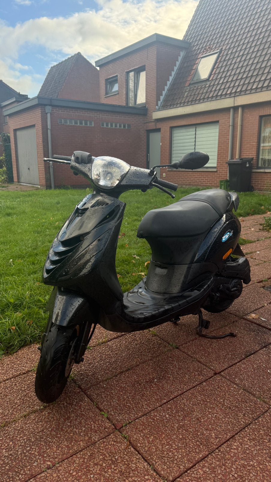 Piaggio Zip A Klasse 4T 80CC, Fietsen en Brommers, Ophalen, Zip, Klasse A (25 km/u), Zo goed als nieuw