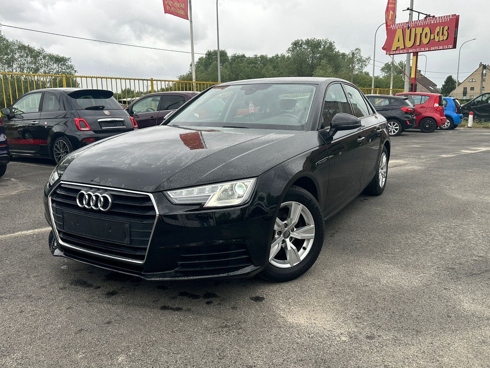 AUDI A4 2015 167000km MANUELLE + EMBRAYAGE NEUF, Auto's, Audi, Bedrijf, Adaptive Cruise Control, Benzine, Berline, Automaat, Leder