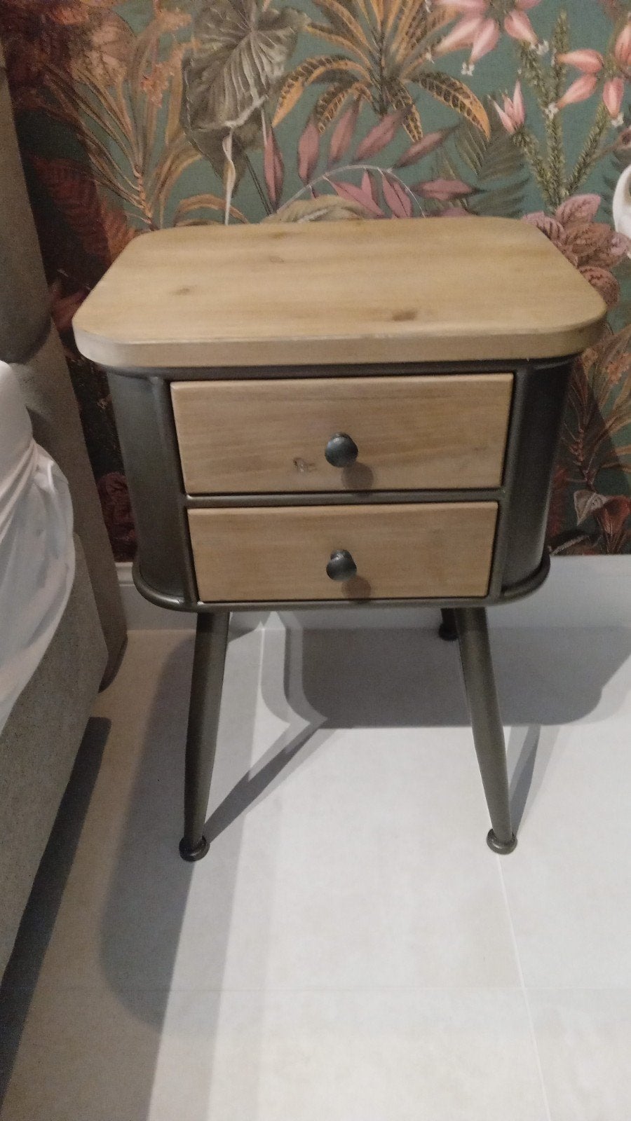 Set van 2 nieuwe nachtkastjes, Huis en Inrichting, Slaapkamer | Nachtkastjes, Ophalen, Nieuw, 55 tot 70 cm, 45 tot 65 cm