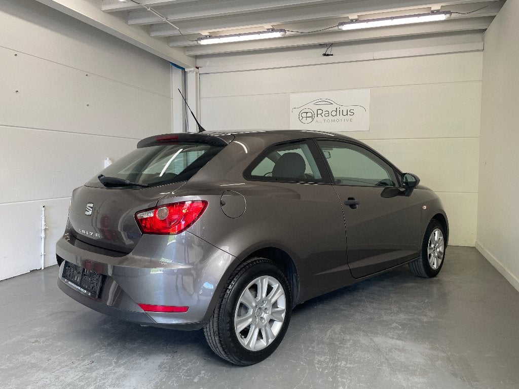 Seat - Ibiza, Voorwielaandrijving, Euro 5, Stof, Zwart