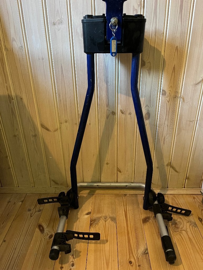 Porte vélos, Enlèvement, 2 vélos, Comme neuf, Support d'attelage