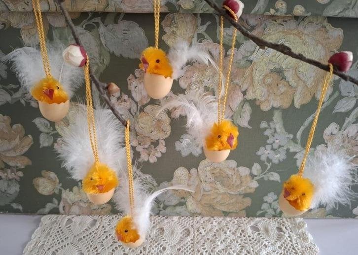 SALE 6 Vintage Chenille kuikentjes in ei hangers, -, Utilisé, -, -