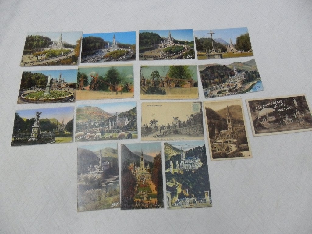 Vintage lot ansichtkaarten in Lourdesconditie (zie foto's), Ophalen of Verzenden, Frankrijk