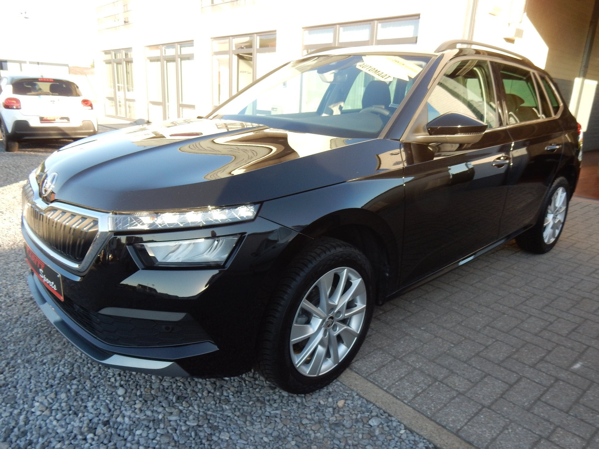 Skoda Kamiq AUTOMAAT ! gps/camera/cruise ! 30.000km !, Autos, Skoda, Achat, Euro 6, Autres couleurs, Noir