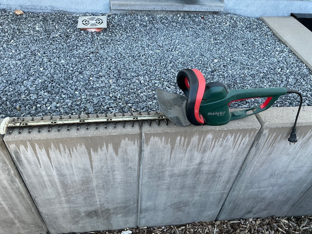 Heggenschaar elektrisch 65cm, Tuin en Terras, Ophalen, Zo goed als nieuw, Elektrisch, Metabo