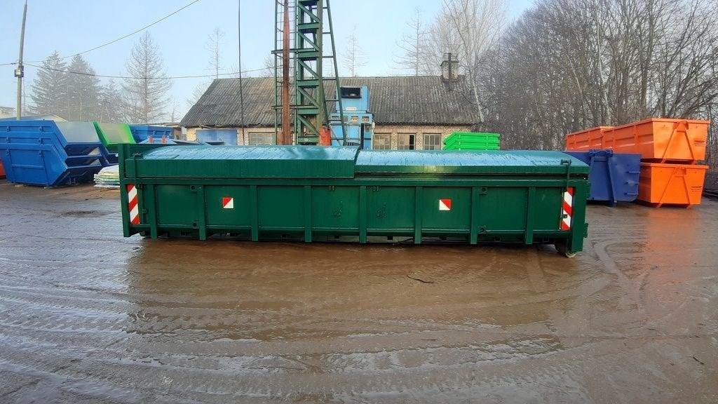 Gemakbak containers met schuifdaken /scheepsluiken