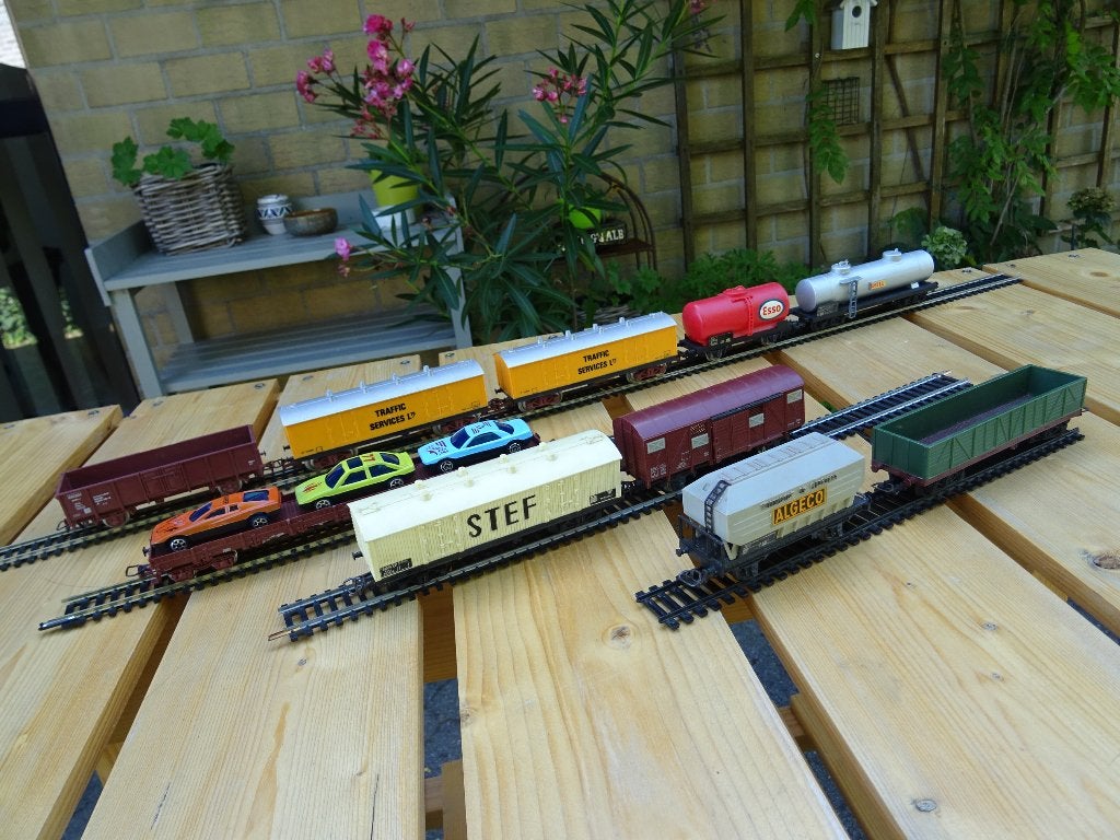 Lot de wagons de marchandises - Jouef - HO, Jouef, Enlèvement ou Envoi, Wagon, Courant continu