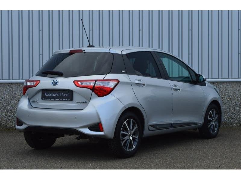 Toyota Yaris Hybrid Y20 / SIGNATURE !, Automaat, 1498 cc, Bedrijf, 5 deurs
