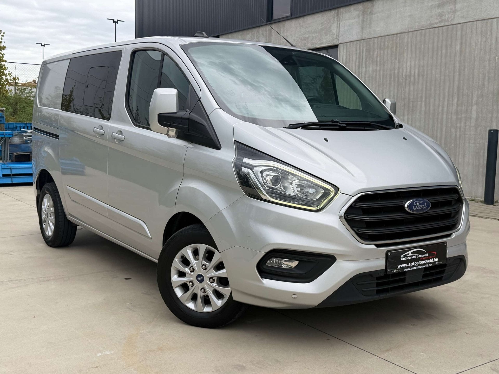 Ford Transit Custom 2.0 TDCi Automaat Euro 6d/ Dubbel Cabine, Automaat, Dealer onderhouden, Stof, Gebruikt