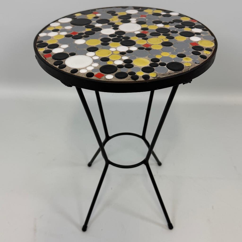 Table d'appoint avec plateau en mosaïque de style rockabiliy, Enlèvement ou Envoi, Rond, Moins de 55 cm, Utilisé