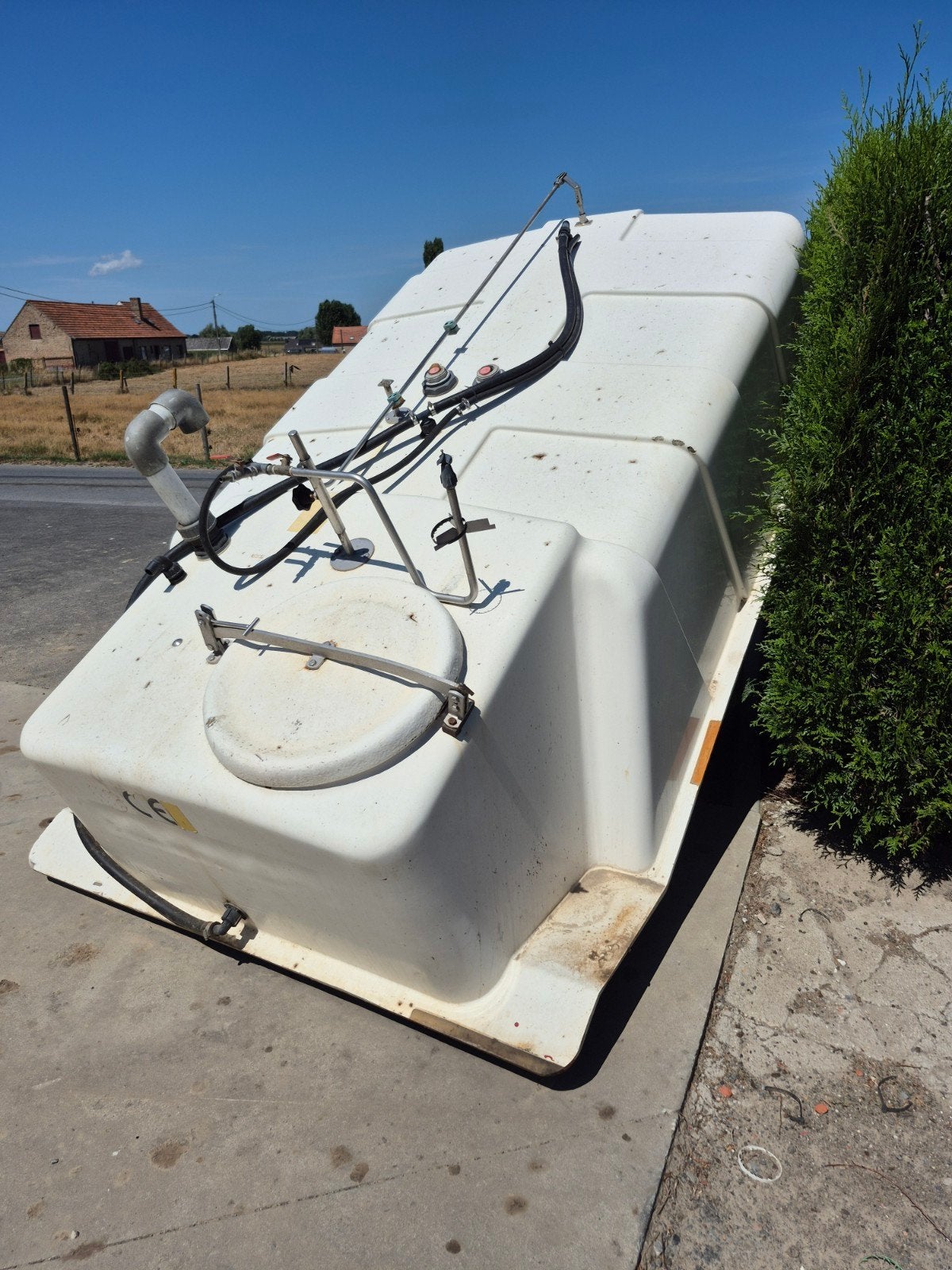 baril d'eau agrifac, Enlèvement