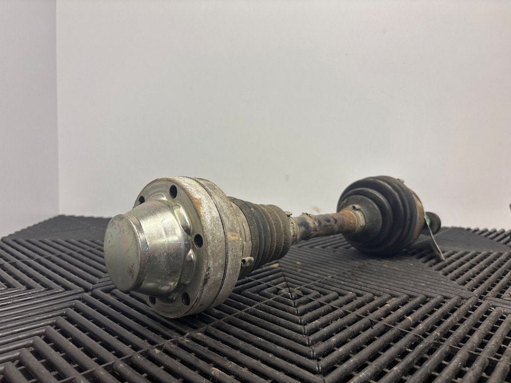 CARDAN AVANT GAUCHE (TRANSMISSION) Volkswagen Amarok, Volkswagen, Volkswagen AG, Utilisé, Kundenbetreuung@volkswagen.de