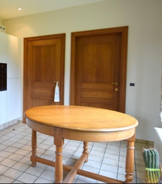 Ronde tafel in massieve eik, Enlèvement, Utilisé, Quatre personnes, Rond