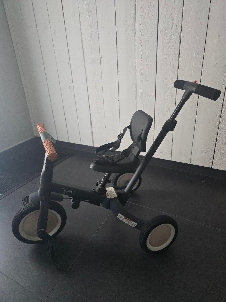 Tricycle évolutif Gyro by Olmitos, Enlèvement, Comme neuf, Olmitos, Tige de poussée