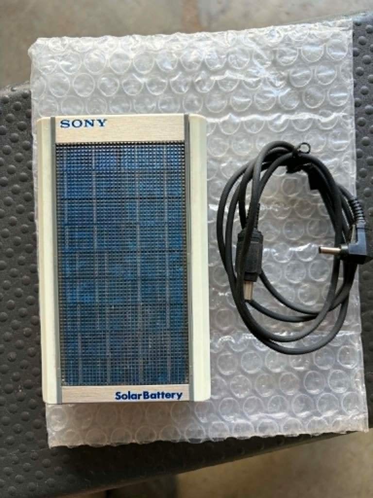 Batterie Solaire Vintage Sony BPT-36 pour Walkman (1982), Enlèvement ou Envoi, Rechargeable