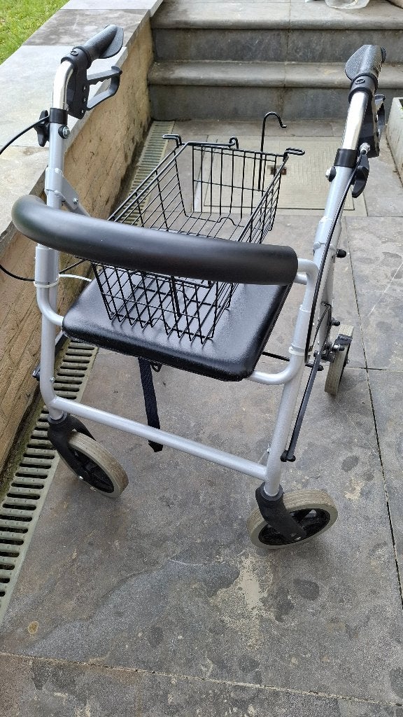 Rollator(2stuks), Enlèvement, Poids léger