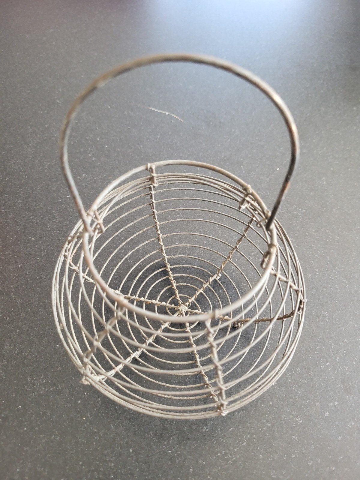 petit panier en fer, Enlèvement ou Envoi