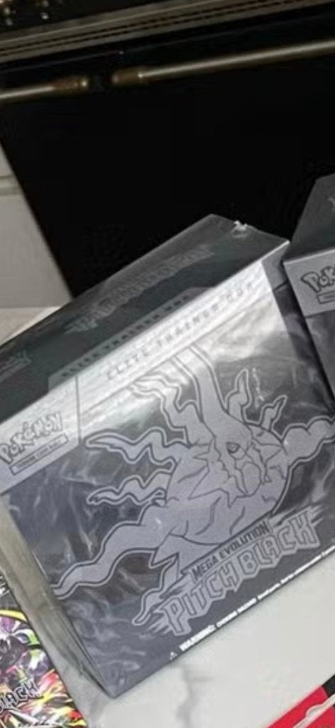 Pokemon pitch black ELITE trainer box UK, Ophalen, Nieuw, Boosterbox