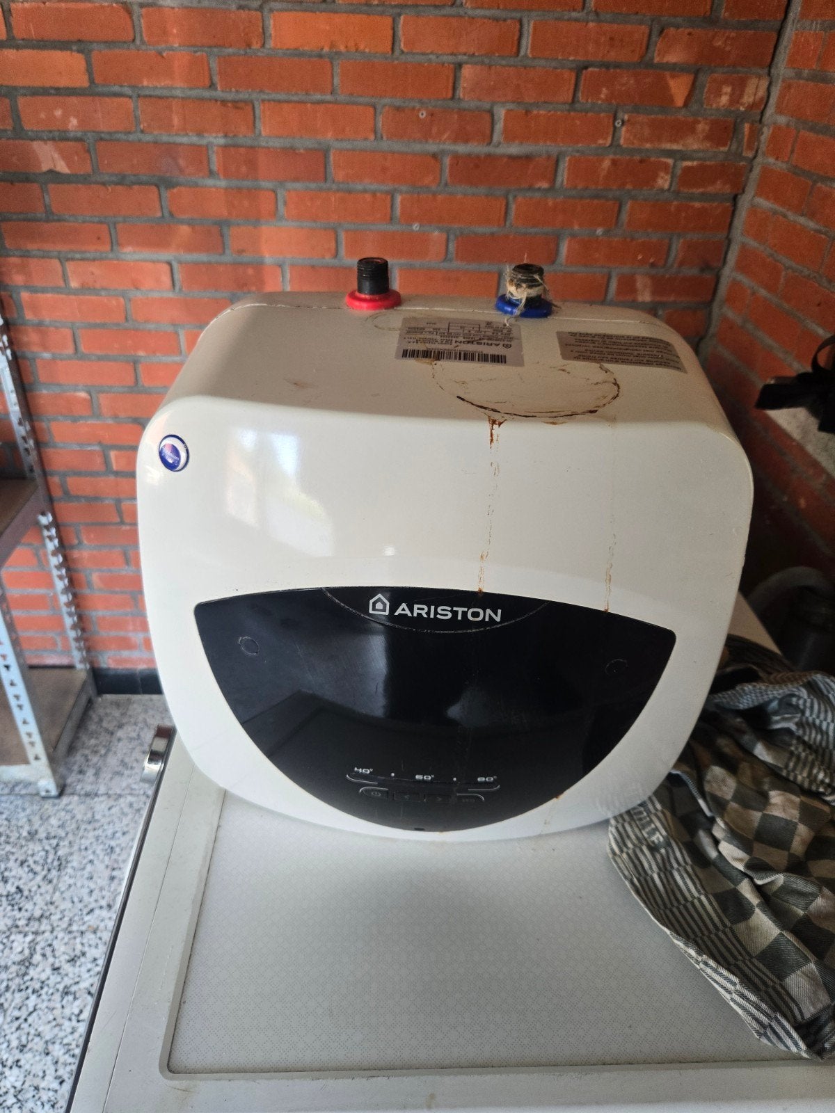 Chauffe-eau électrique de 10 litres, Bricolage & Construction, Chauffe-eau & Boilers, Enlèvement, Boiler