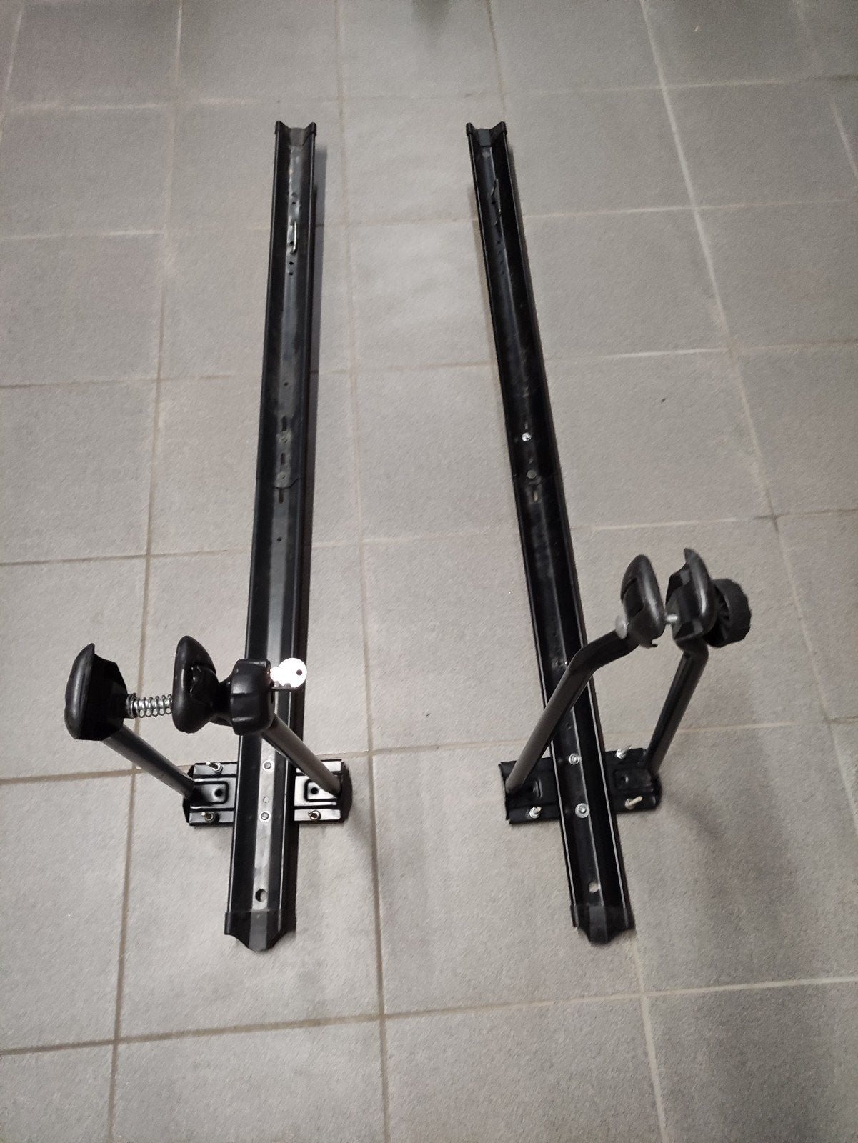 2 fietsendragers voor autodak, Ophalen, Gebruikt