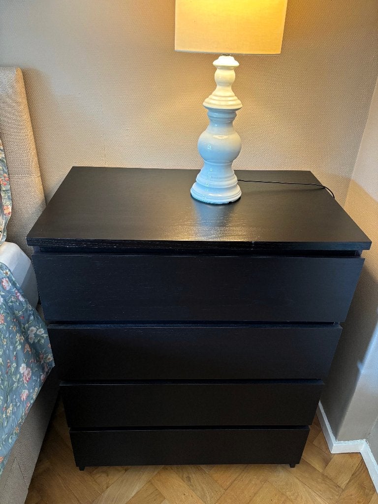 Commode IKEA MALM 4 tiroirs brun-noir  - Bon état, Maison & Meubles, Enlèvement, Utilisé