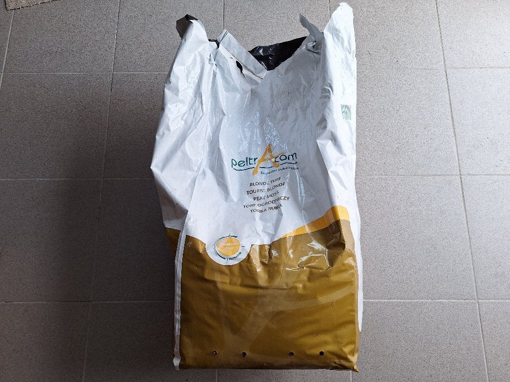 Agrofina blonde turf, Ophalen, Tuinturf