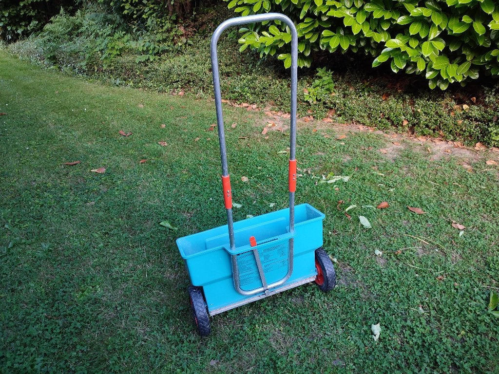 Gardena universele strooier 20 L, Ophalen, Zo goed als nieuw