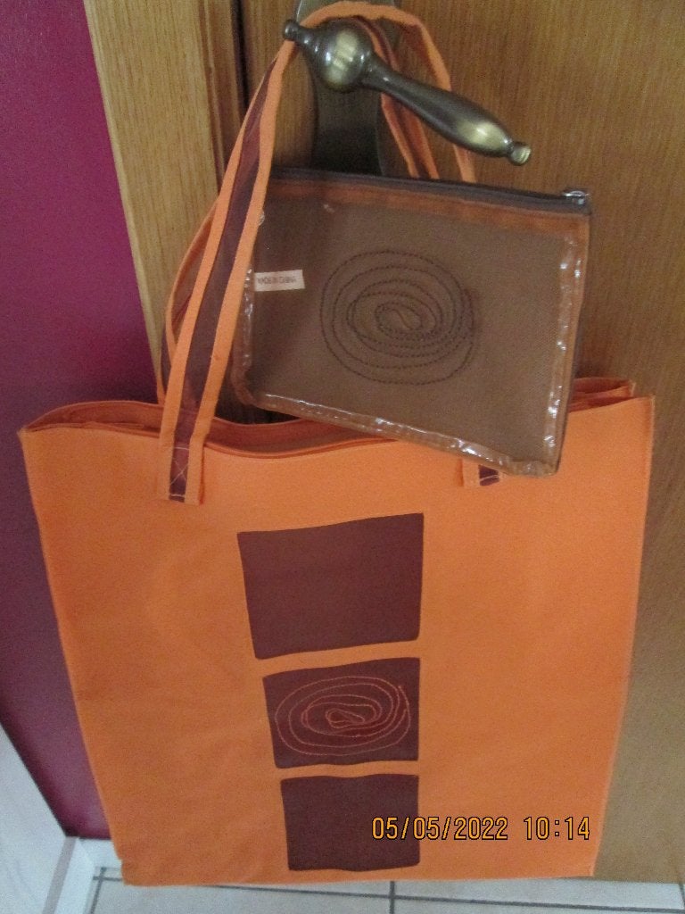 Sac de plage « Avène » orange et brun clair + pochette, Bijoux, Sacs & Beauté, Enlèvement, Neuf, Orange, Shopper