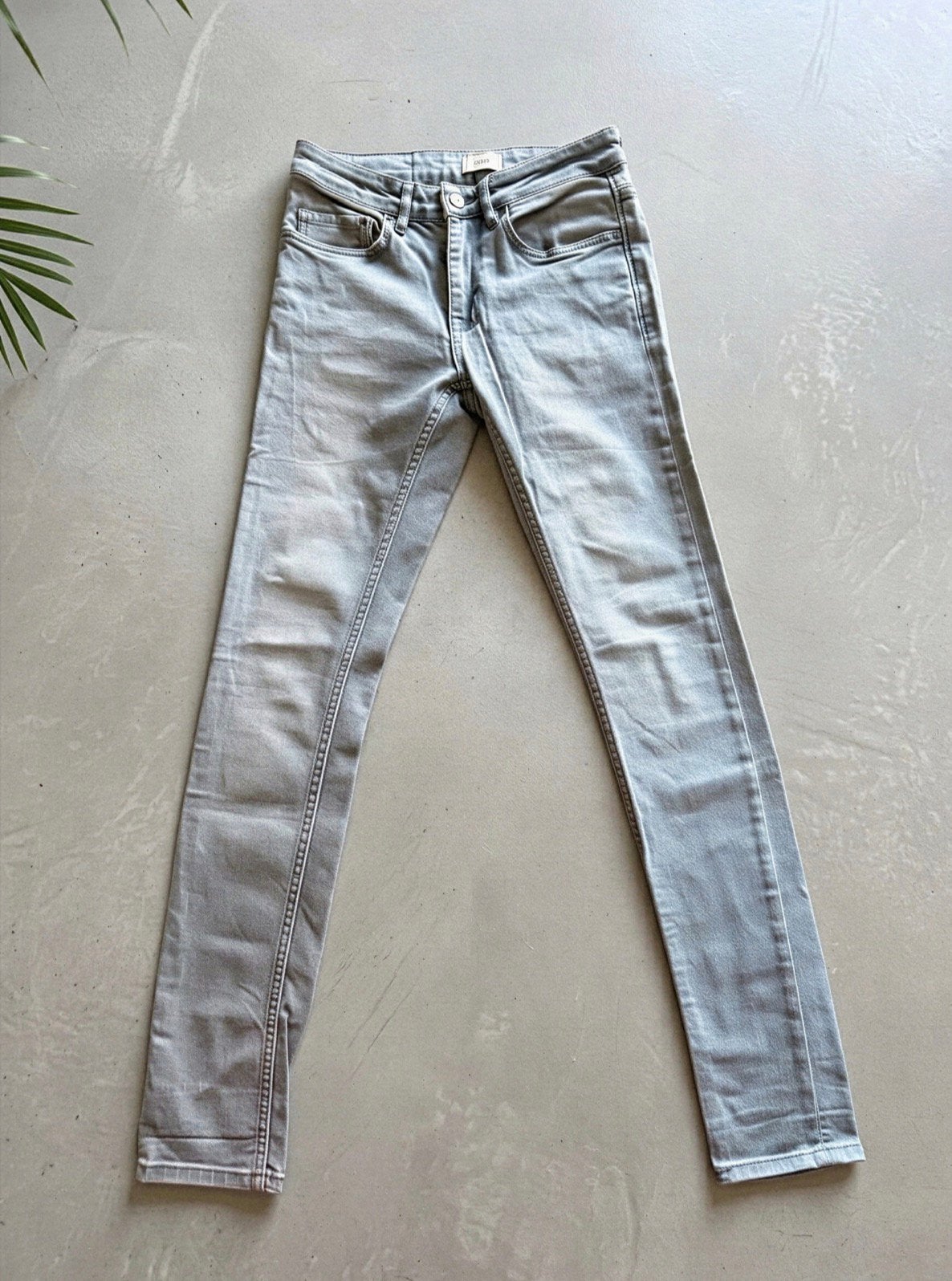 Jean skinny Jules - gris clair - très bonne état taille 36, Ophalen of Verzenden, Zo goed als nieuw, Grijs, W27 (confectie 34) of kleiner