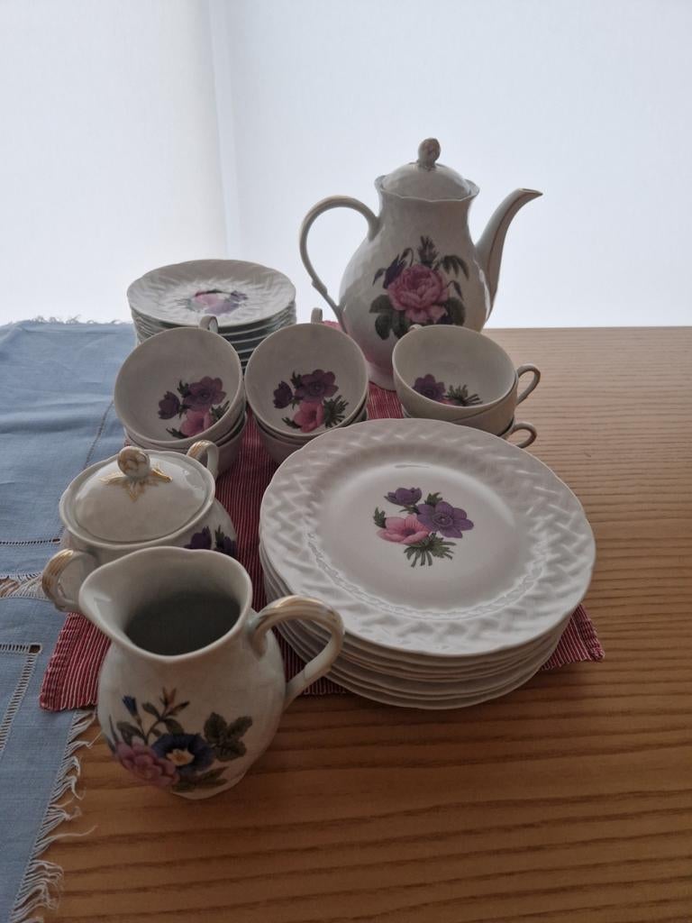 Porseleinset Limoges, Antiek en Kunst, Antiek | Servies compleet, Ophalen