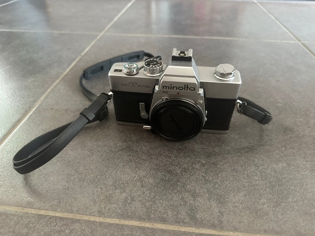 Minolta SRT-303 met 50mm lens, Audio, Tv en Foto, Ophalen of Verzenden, Gebruikt, Spiegelreflex, Minolta