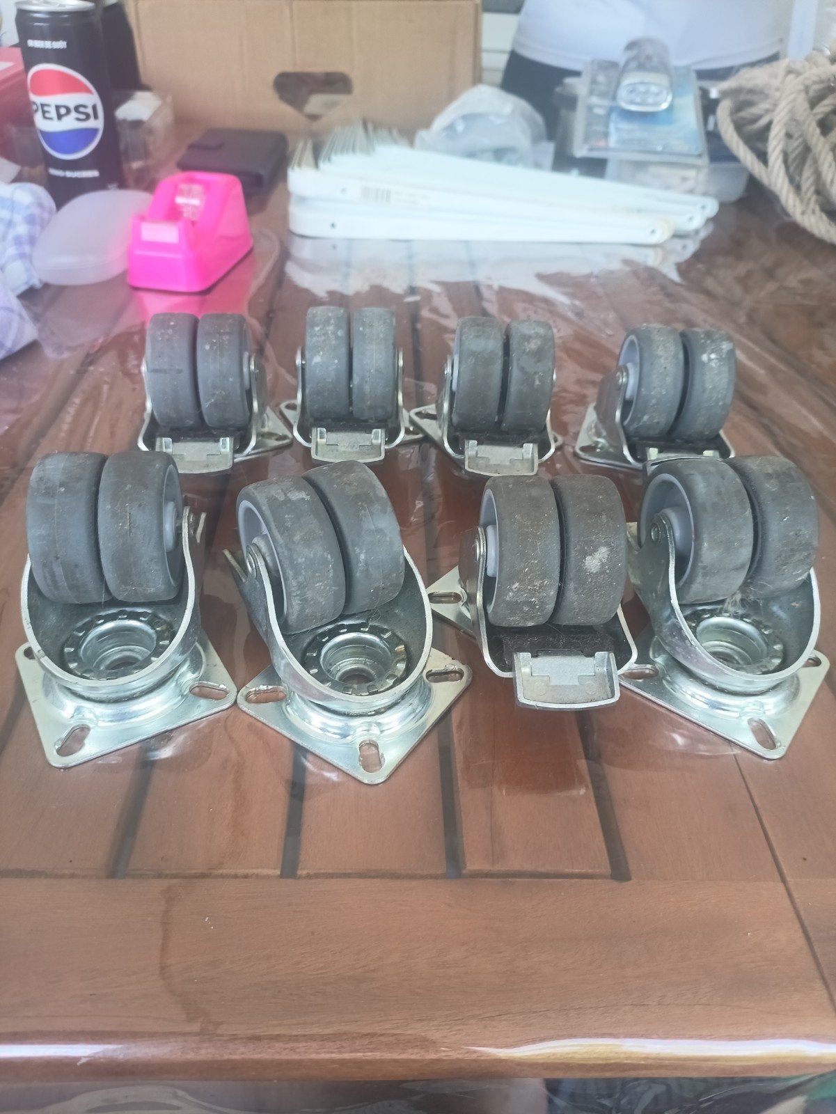 Mack Zwemkwiel dubbel 50mm met plaat, rem en dubbele kogella, Doe-het-zelf en Bouw, Zwenkwielen, Ophalen