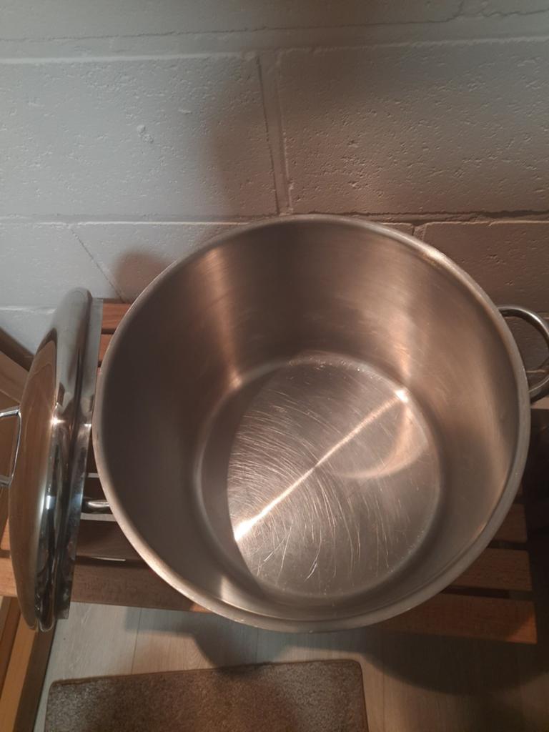 Kookpot niet voor inductie, Huis en Inrichting, Keuken | Potten en Pannen, Overige materialen, Gebruikt, Keramische plaat, Ophalen