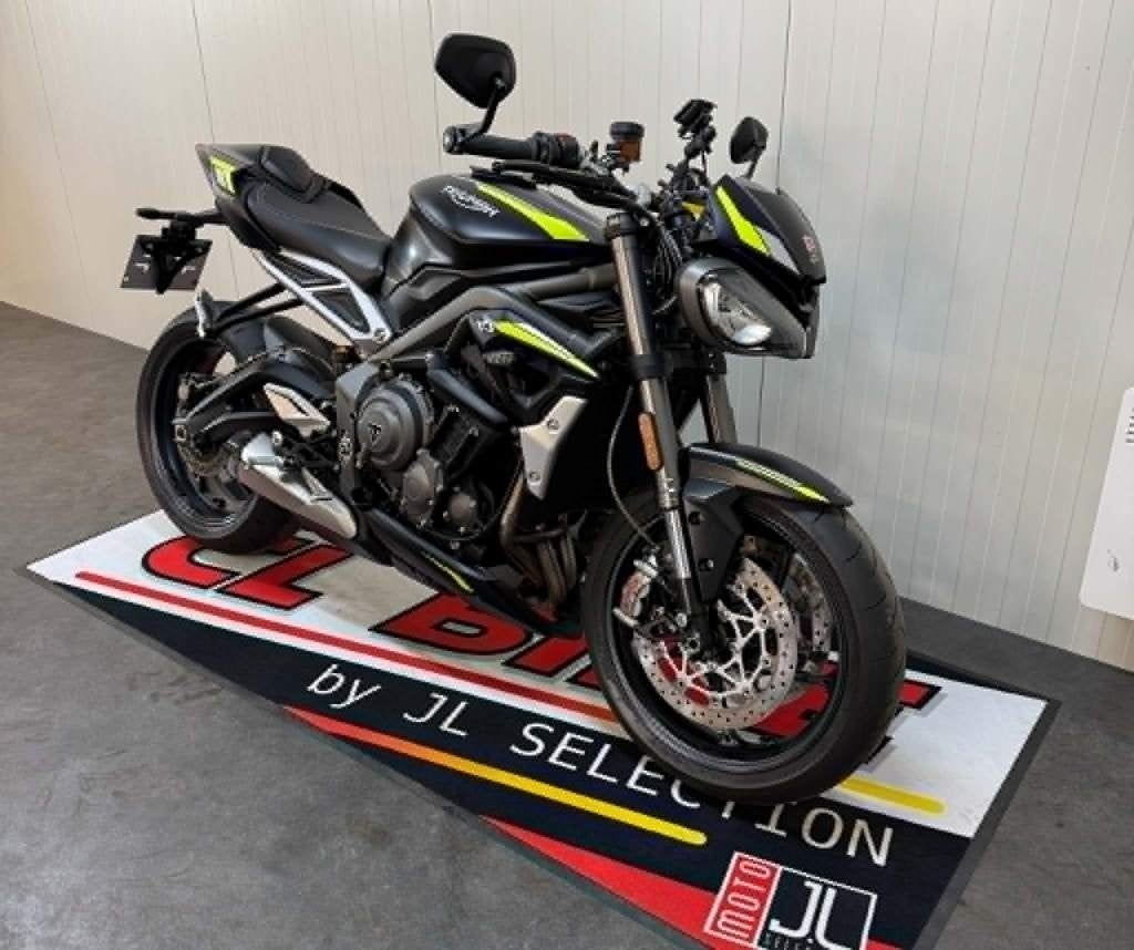 Triumph street triple rs 765, Motos, Motos | Triumph, Permis Moto A, Entreprise, Occasion, Plus de 35 kW