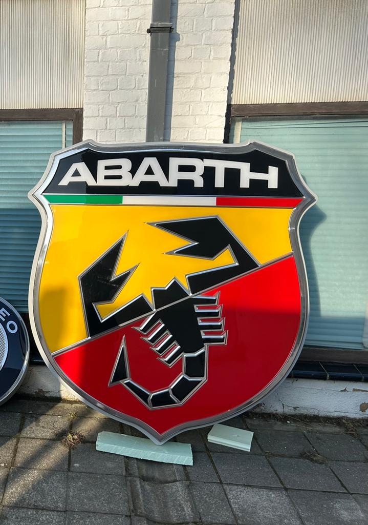 Tres tres belle enseigne lumineuse abarth, Collections, Marques & Objets publicitaires, Enlèvement, Comme neuf
