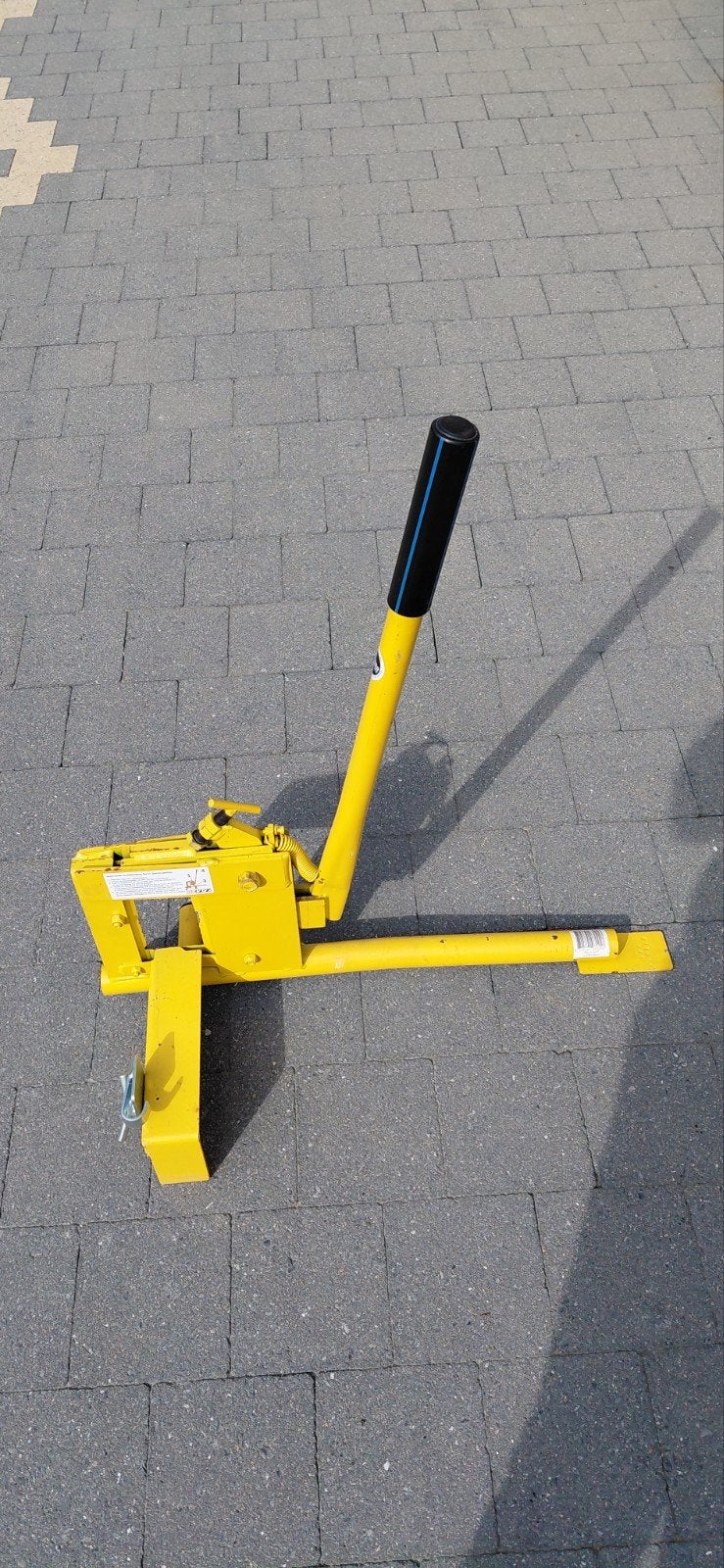steenknipper, Ophalen