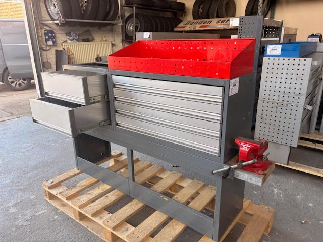 Würth (2540) L160 B38 H111 €499, Enlèvement, Comme neuf