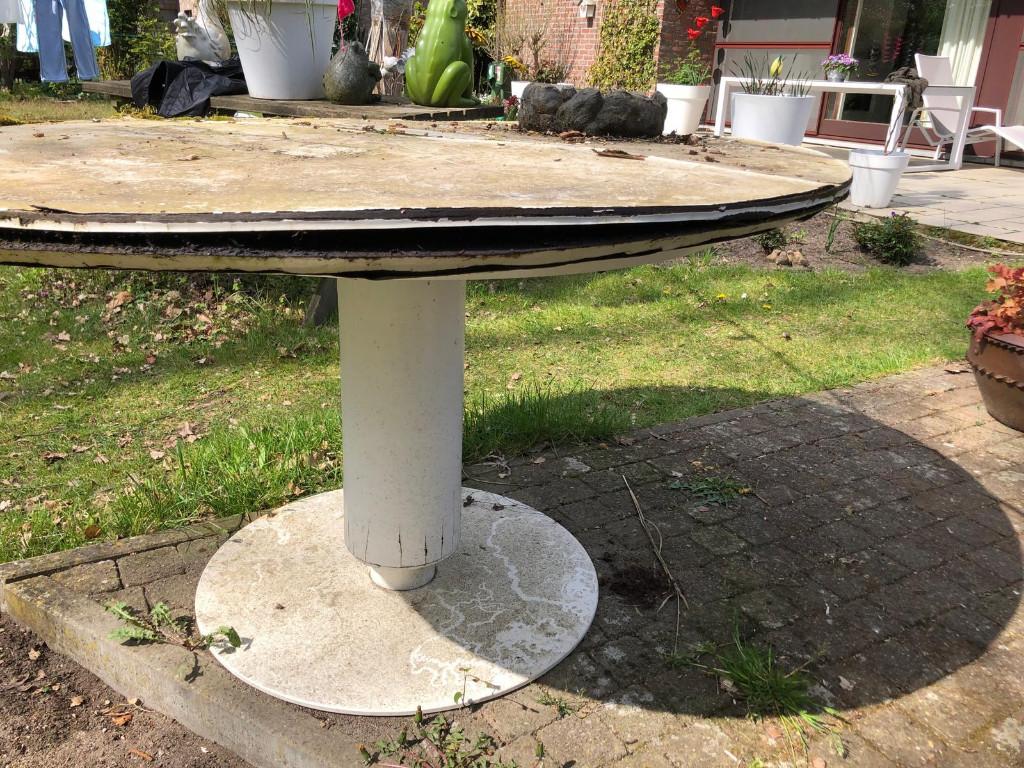 Gratis op te halen: metalen tuintafel, Enlèvement, Utilisé, Rond, Métal