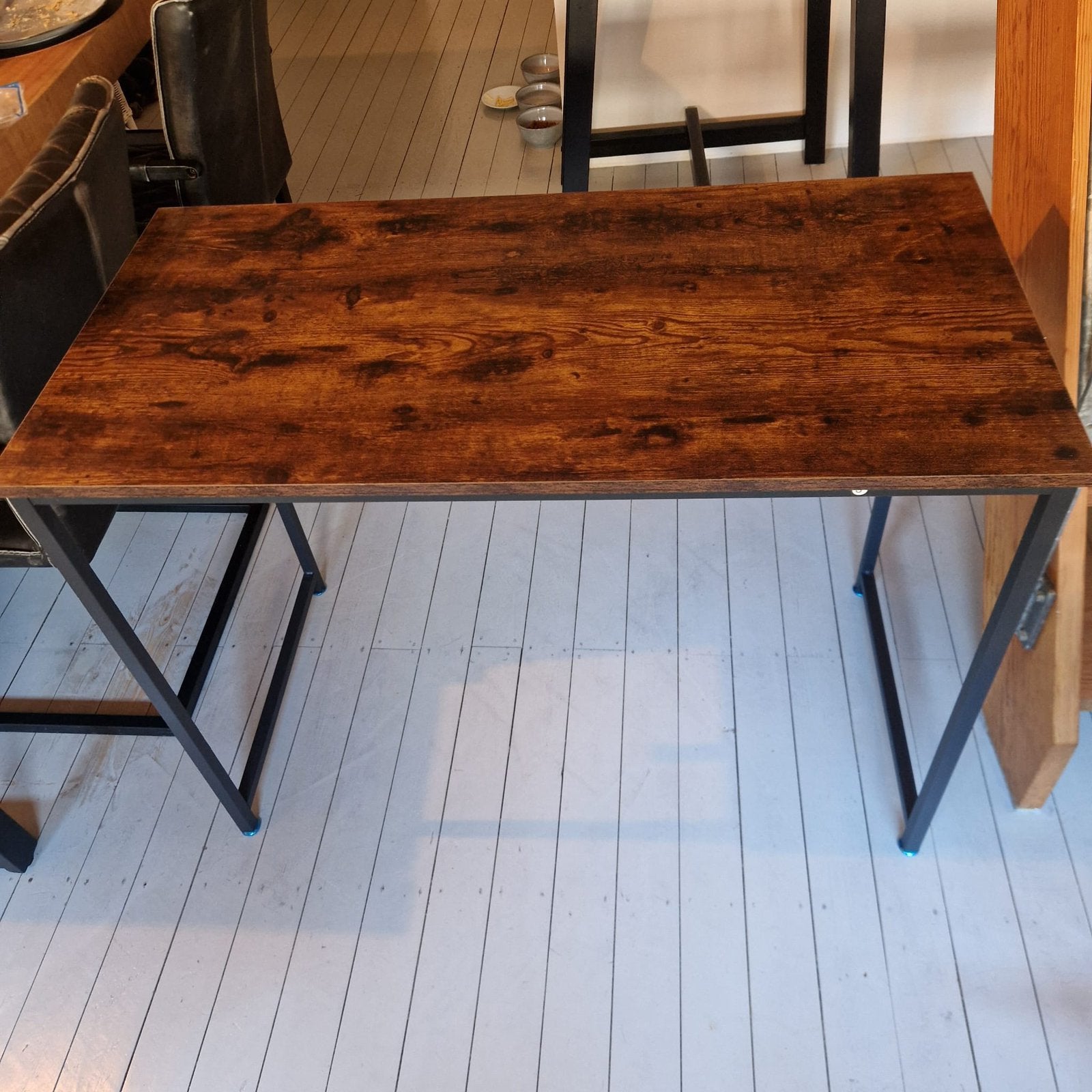 Kleine bureau  is nooit gebruikt, Tuin en Terras, Ophalen, Zo goed als nieuw