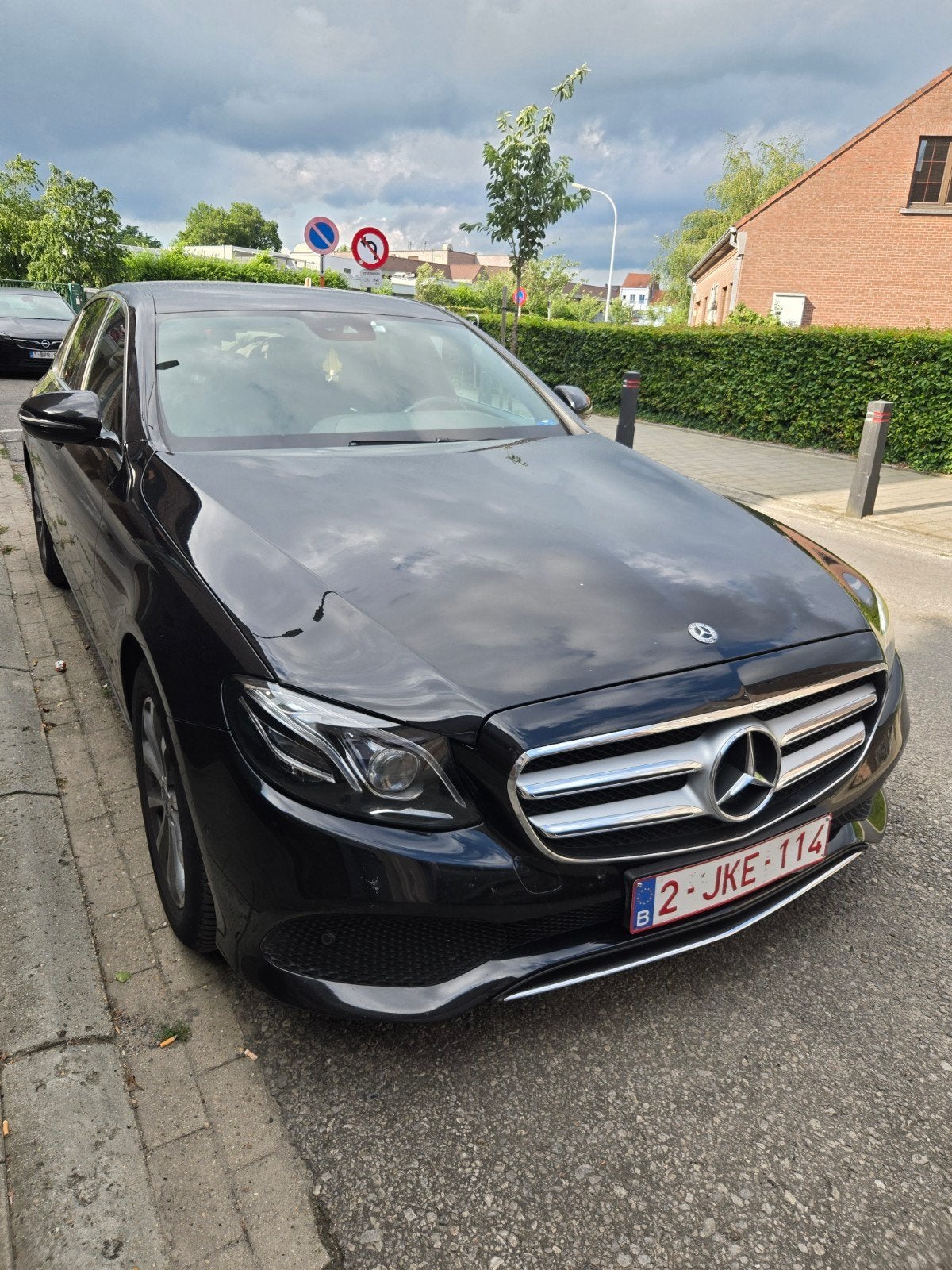 Mercedes E200 Echanges - Echange, Autos, Mercedes-Benz, Entreprise, Classe E, ABS, Caméra de recul, Phares directionnels, Régulateur de distance