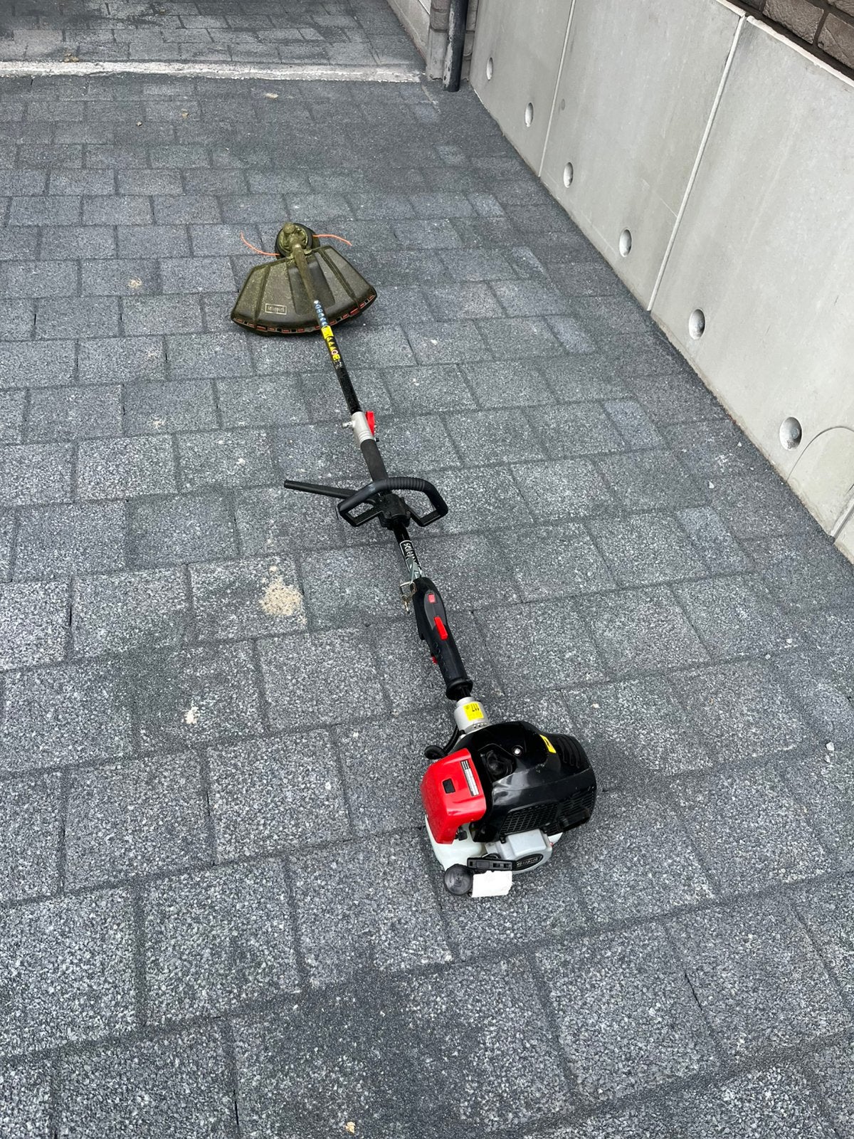 Kantmaaier / bosmaaier, Ophalen, Zo goed als nieuw
