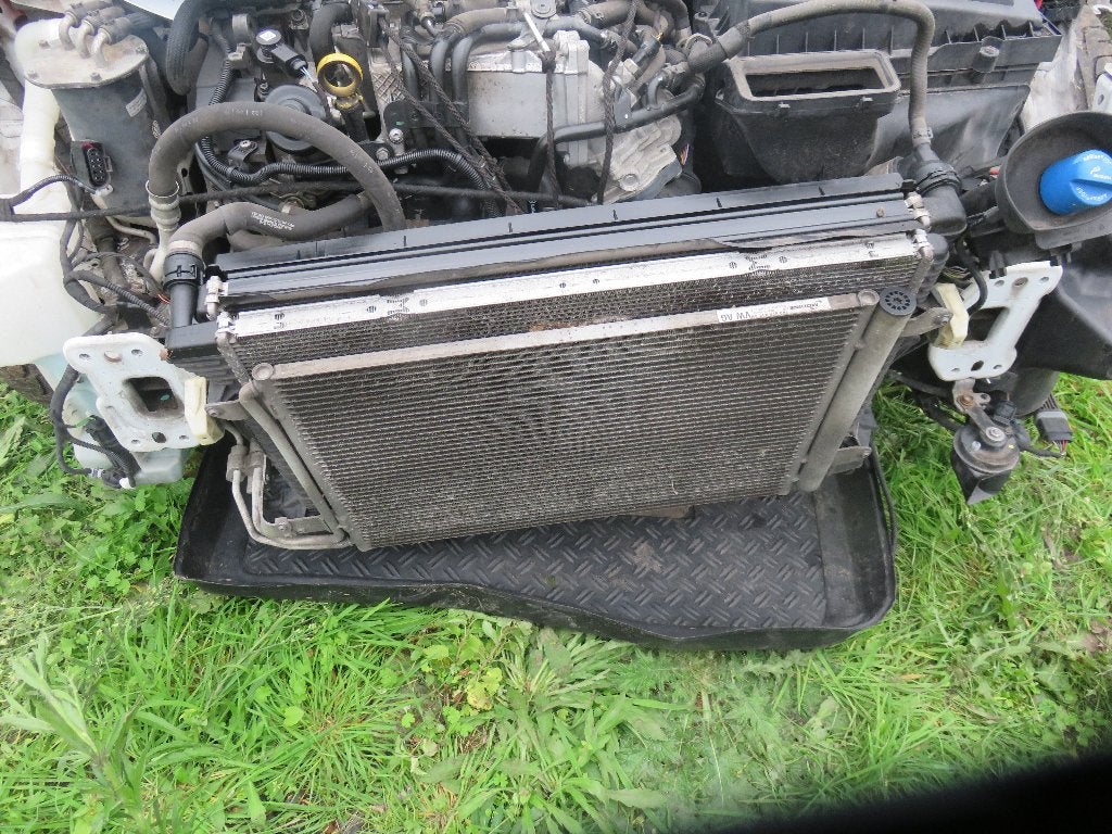 VW Caddy.. MOTEUR TDI DFSD.. le de refroidisseurs complet, Autos : Pièces & Accessoires, Enlèvement, Utilisé, Volkswagen