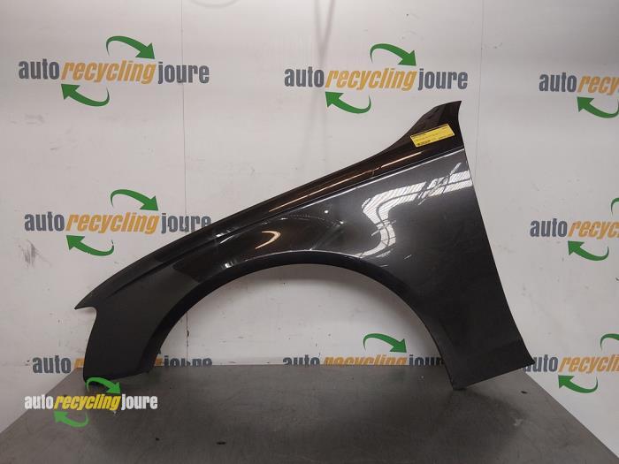 Scherm links-voor van een Audi A4 (LZ7L), Gebruikt, -, -, Audi
