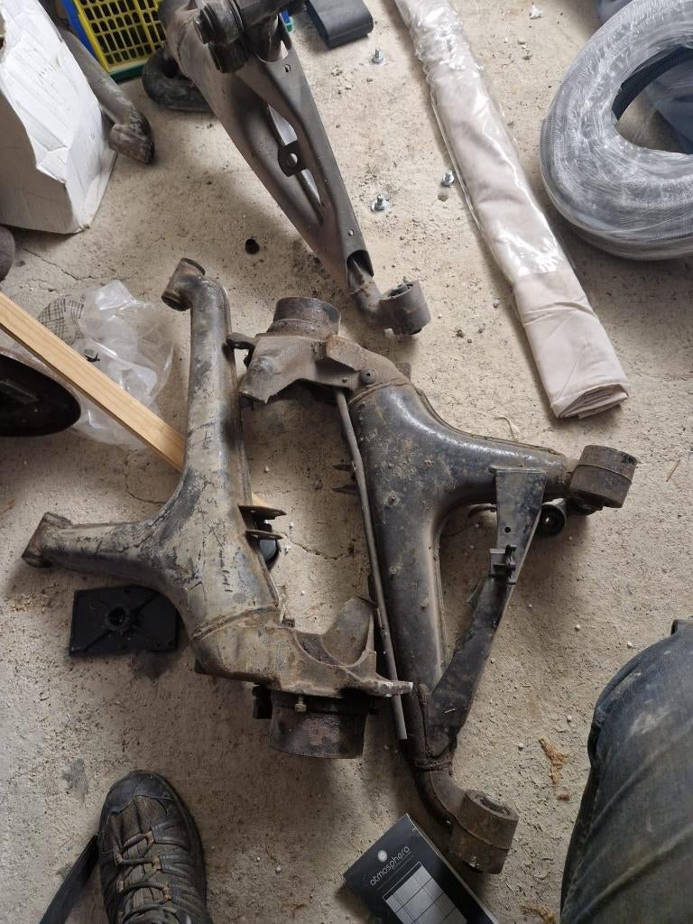 Bras oscillants BMW E28 E24 E34, Autos : Pièces & Accessoires, Commande, BMW, Utilisé, Enlèvement ou Envoi