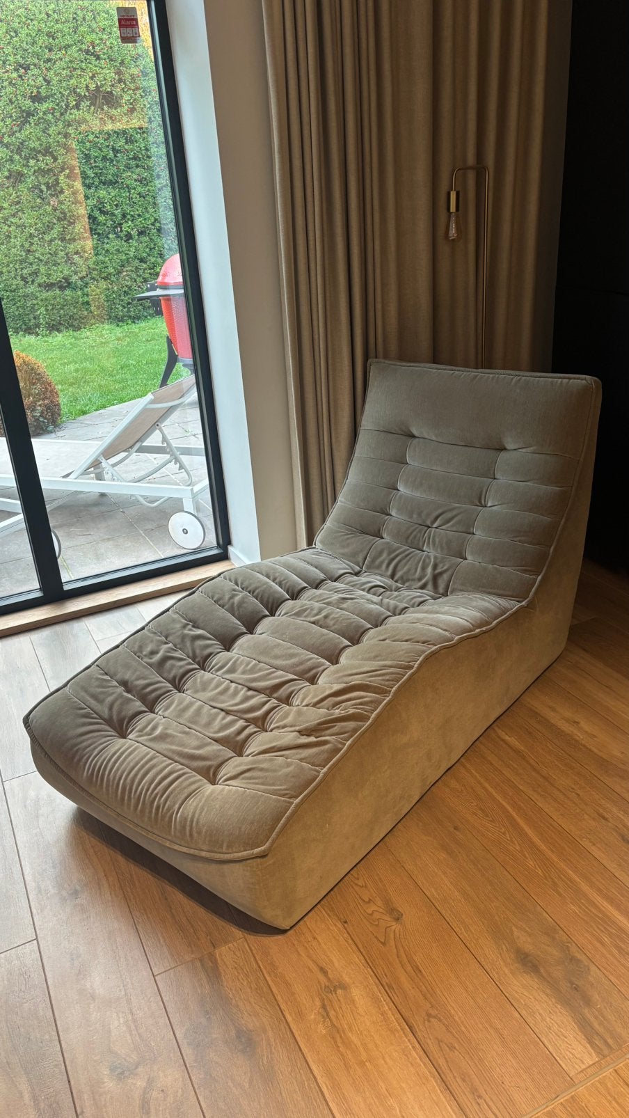 Longchair, Ophalen, Zo goed als nieuw