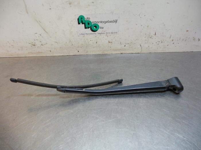 Ruitenwisserarm achter van een BMW 1-Serie (1-Serie 03-), Gebruikt, -, -, Ophalen of Verzenden