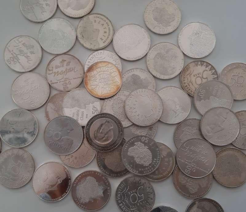 Nederland ruime kilo zilveren 50 guldenmunten, Ophalen of Verzenden, Zilver